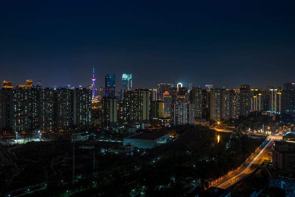 成都天府广场与城市天际线