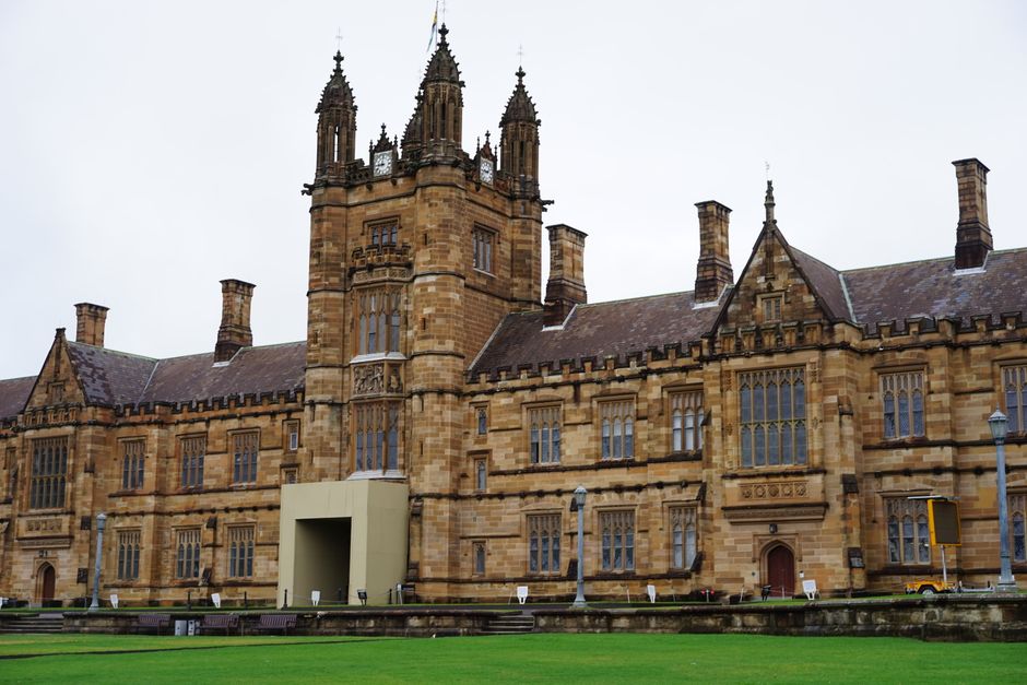 悉尼大学主楼The Quadrangle古典建筑